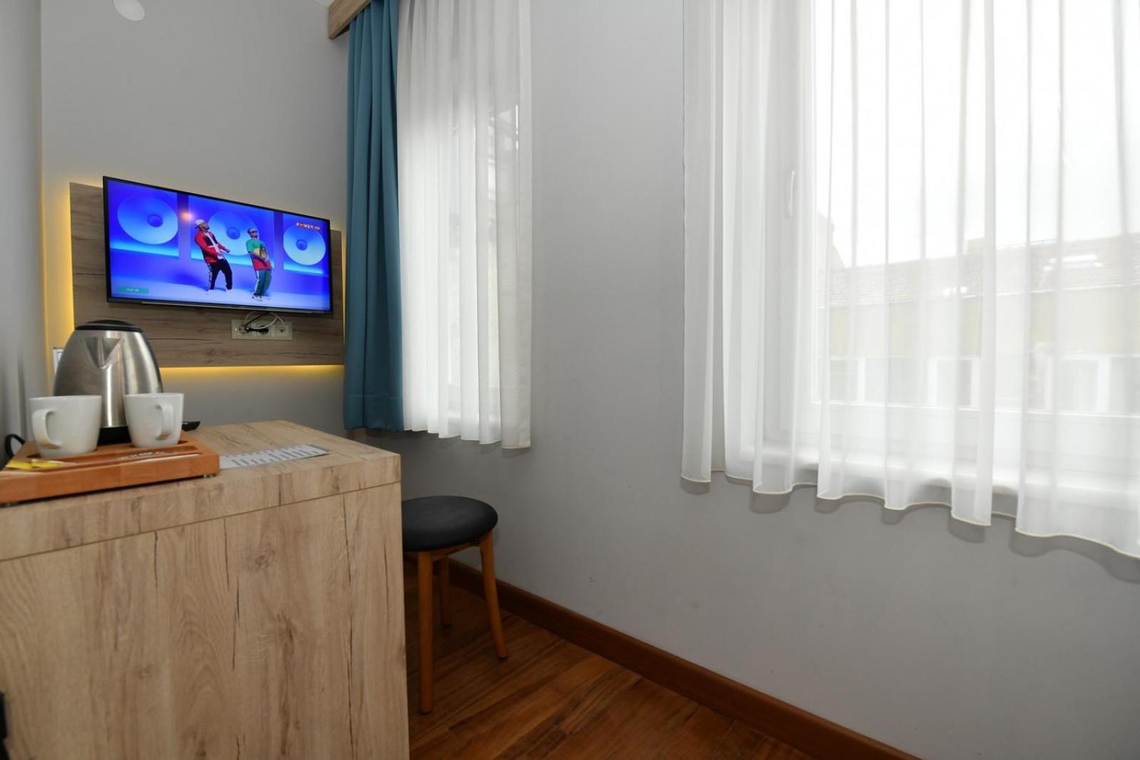 Andi Hotel Istanbul Exterior foto
