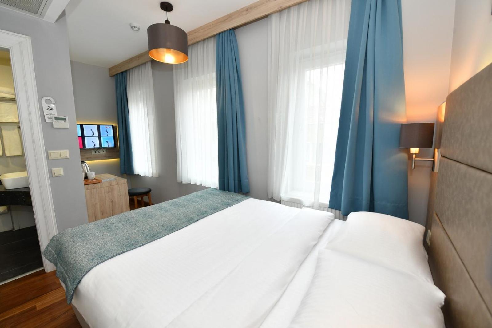 Andi Hotel Istanbul Exterior foto